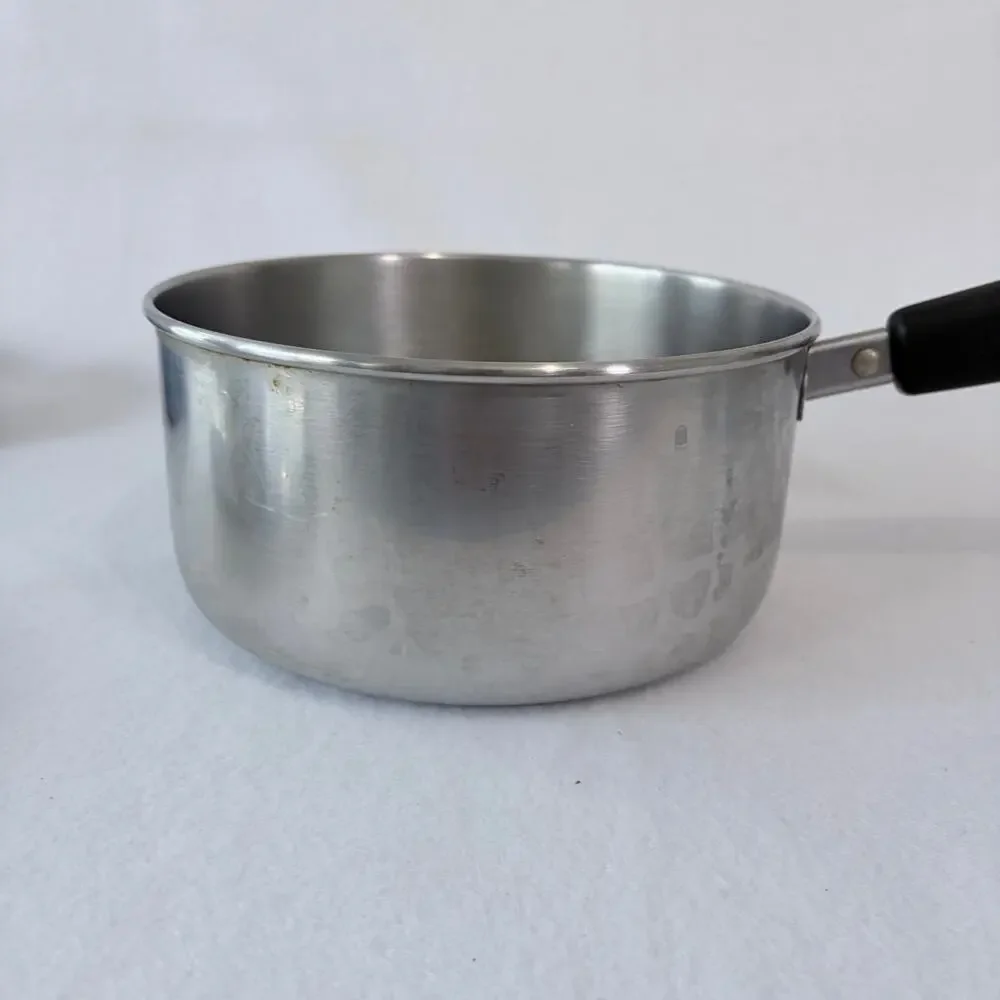 Revere Ware Set of Two Pots with Lids 1 & 2 Quart Stainless Steel Saucepans USA